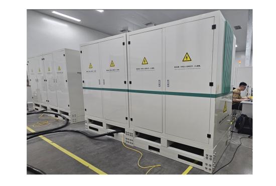電池測試設備.jpg 電池測試設備.jpg